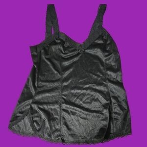 Vintage nylon lacy cami from mei lin size medium